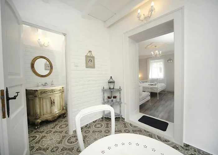 Videki Varazs Vendeghaz *