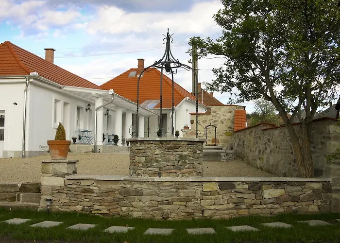 Videki Varazs Vendeghaz Apartament *