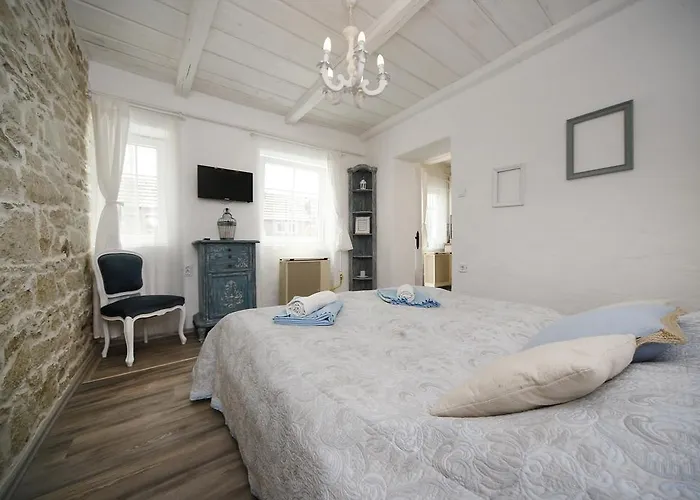 Videki Varazs Vendeghaz *