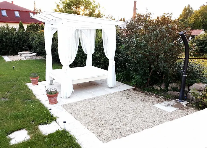 公寓 Videki Varazs Vendeghaz *